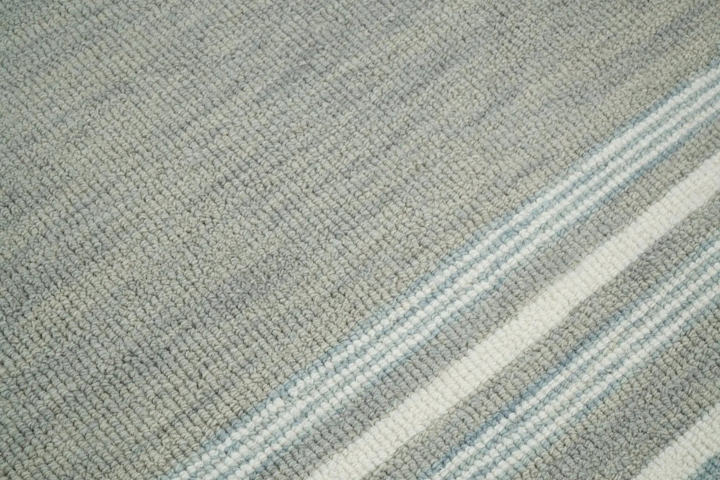 Gray Modern Style Hand Tufted Wool Area Rug by The Rug Decor