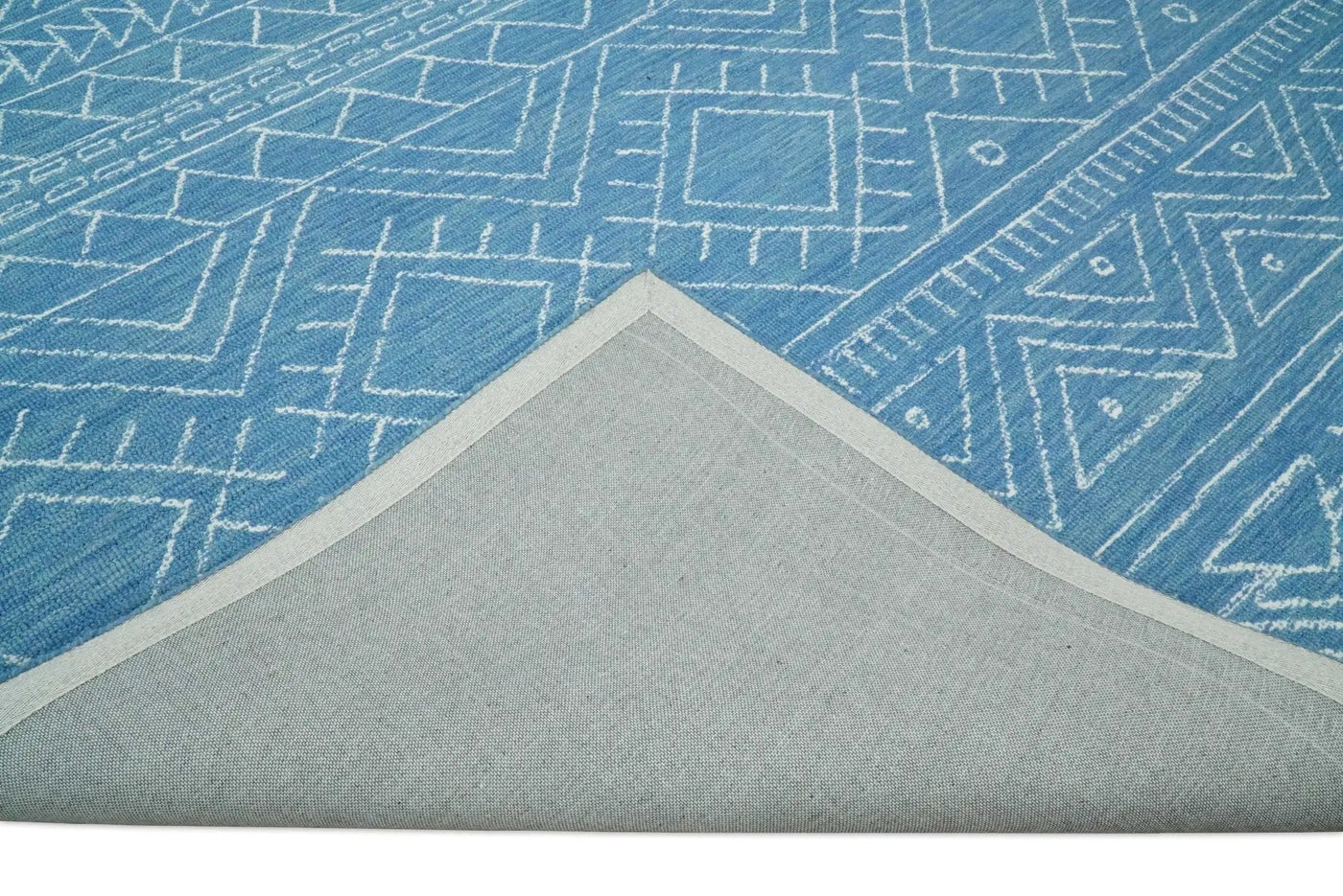 Blue Modern Contemporary Hand Tufted Wool Area Rug by The Rug Decor