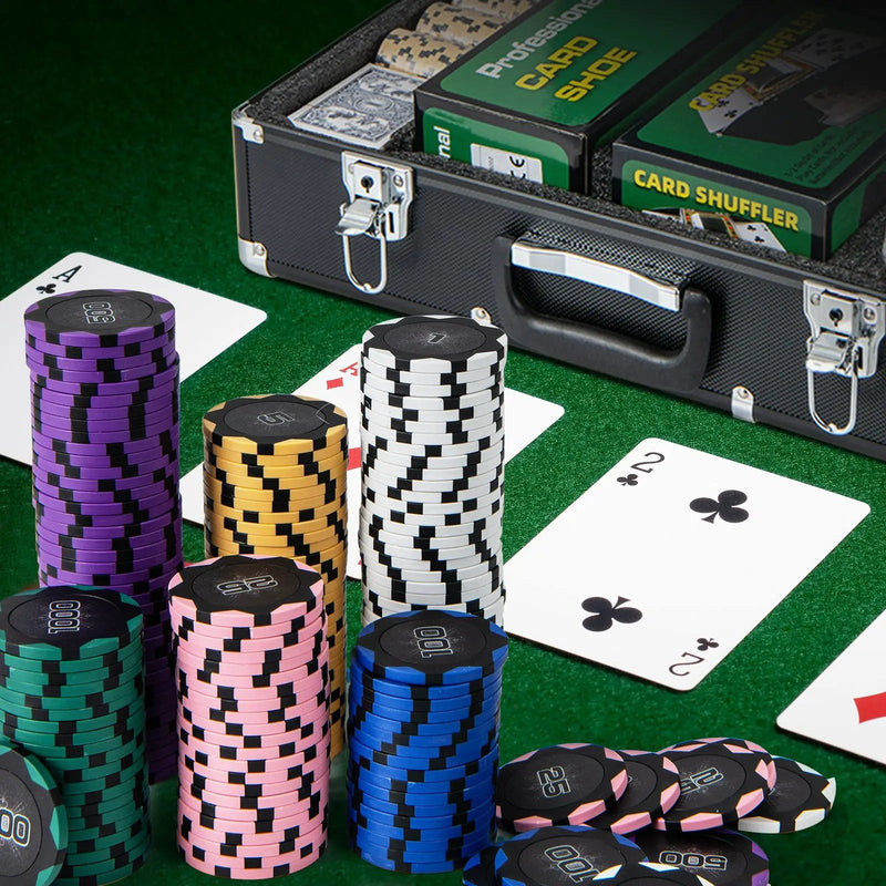 600-Piece Poker Chip Set 14 Gram Claytec Chips with Carrying Case-Black by DirectDeals