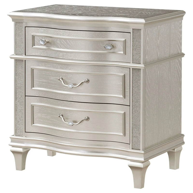 Evangeline - 3 Drawer Nightstand - Oak by HouseOfZazla