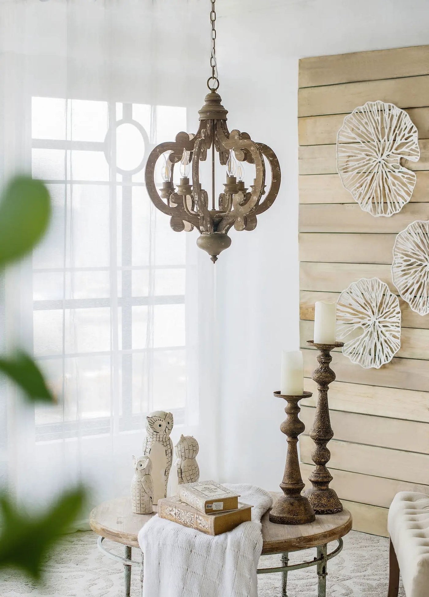 Farmhouse Chandelier, 6 Light Wood Chandelier Pendant Light Fixture With Adjustable Chain For Dining Room Living Room Entryway, Bulb Not Included by HouseOfZazla