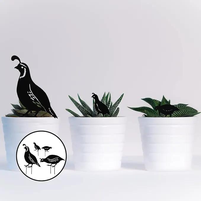 NUOBESTY 4pcs Metal Quail Garden Decorative Statues Standing Metal Quail Lawn Sculptures Ornaments Metal Quail Art Sculptures for Yard Garden Lawn Decor Animal Outdoor Decorations