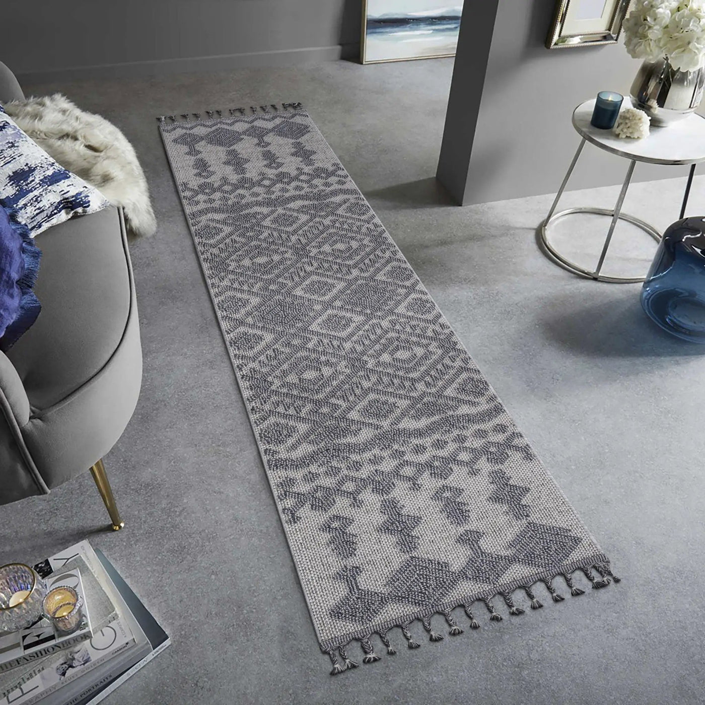 Guros - Trendy Traditional Indoor / Outdoor Rug by Unique Piece Furniture