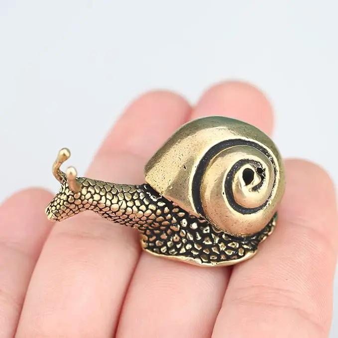 2pcs Snail decor Outdoor pond Garden snail figurine Brass Snail With feng shui decorative effect The meaning of the snail walk slowly and have a safe journey，Suitable for computer desk decoration by GreenHaven Gardens