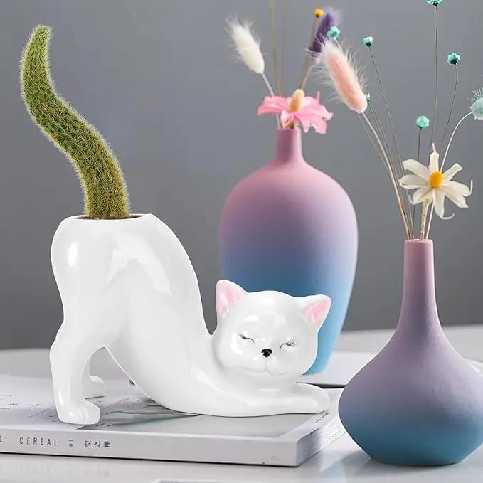 TOIVO Unique Cat Planter Pot，Indoor and Outdoor Plant Displays，Funny Ceramics Cat Flower Pot，Cat Gifts for Cat Lovers，Lovely Office Desk Room Home Decor (White, Small) by GreenHaven Gardens