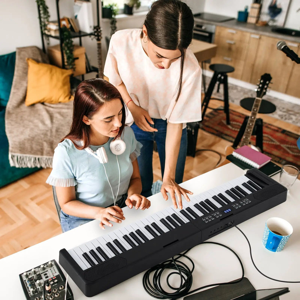 61-Key Foldable Piano Keyboard Full-size Electronic Keyboard with MIDI and Split Function, photo 3 of 24