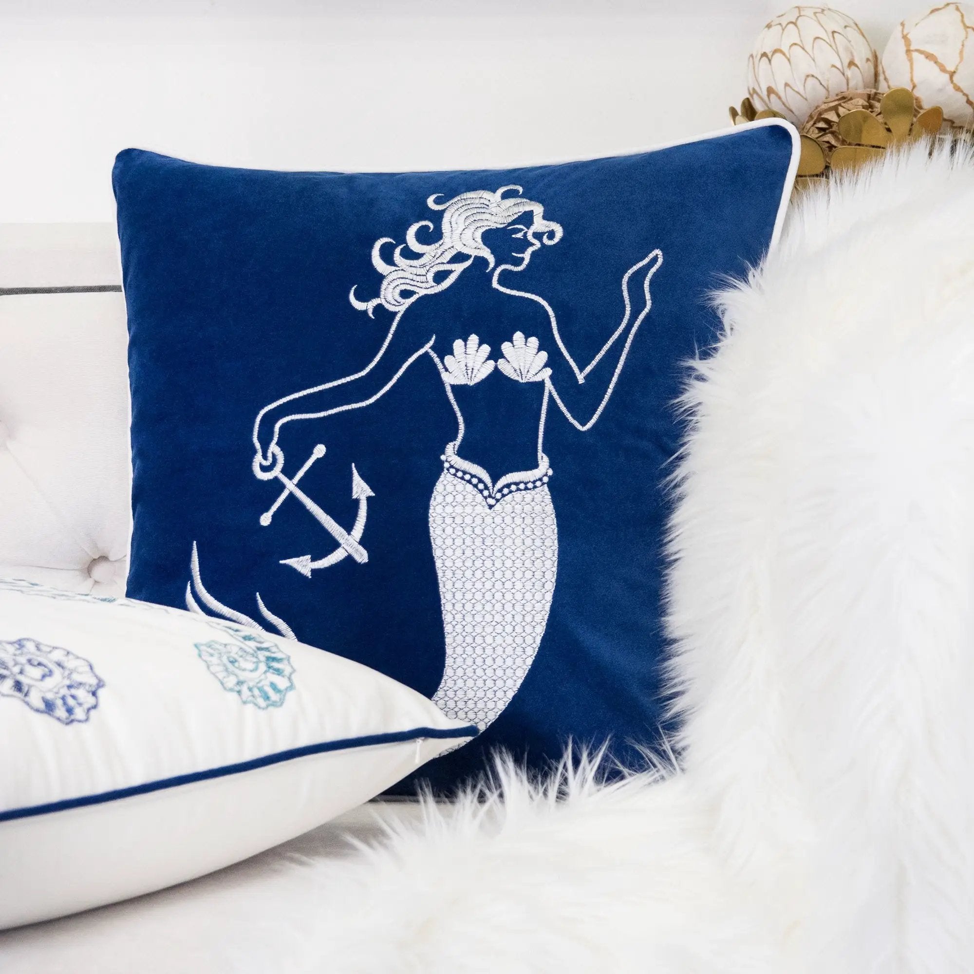 Liz Mermaid Set of 2 Pillowcases by HouseOfZazla