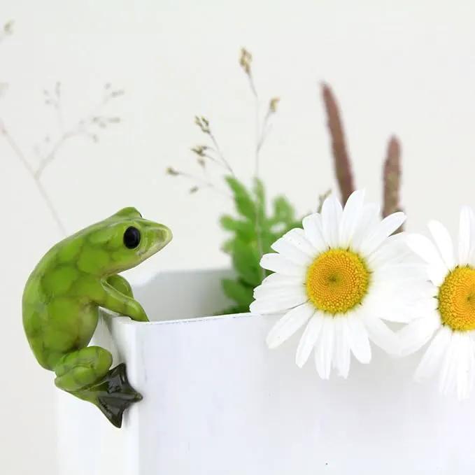 Top Collection 4283 Frog Flower Pot Hugger Figurines, Green by GreenHaven Gardens