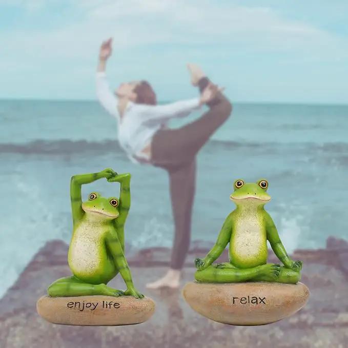 Garden Yoga Frog Decor Statues - 2 Pcs Figurines Statue Animal Decorative Sculptures Resin Garden Décor Meditation for Home 4.5 * 4 * 6 Inch by GreenHaven Gardens