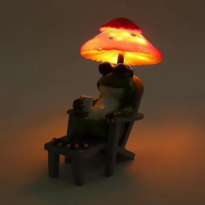 Little Frog Garden Statue with mini Patio Mushroom Solar Lights Outdoor Figurines Halloween Home Decor Fairy Garden Accessories Small Lawn Ornaments 4.5"x4.5"x2.6"