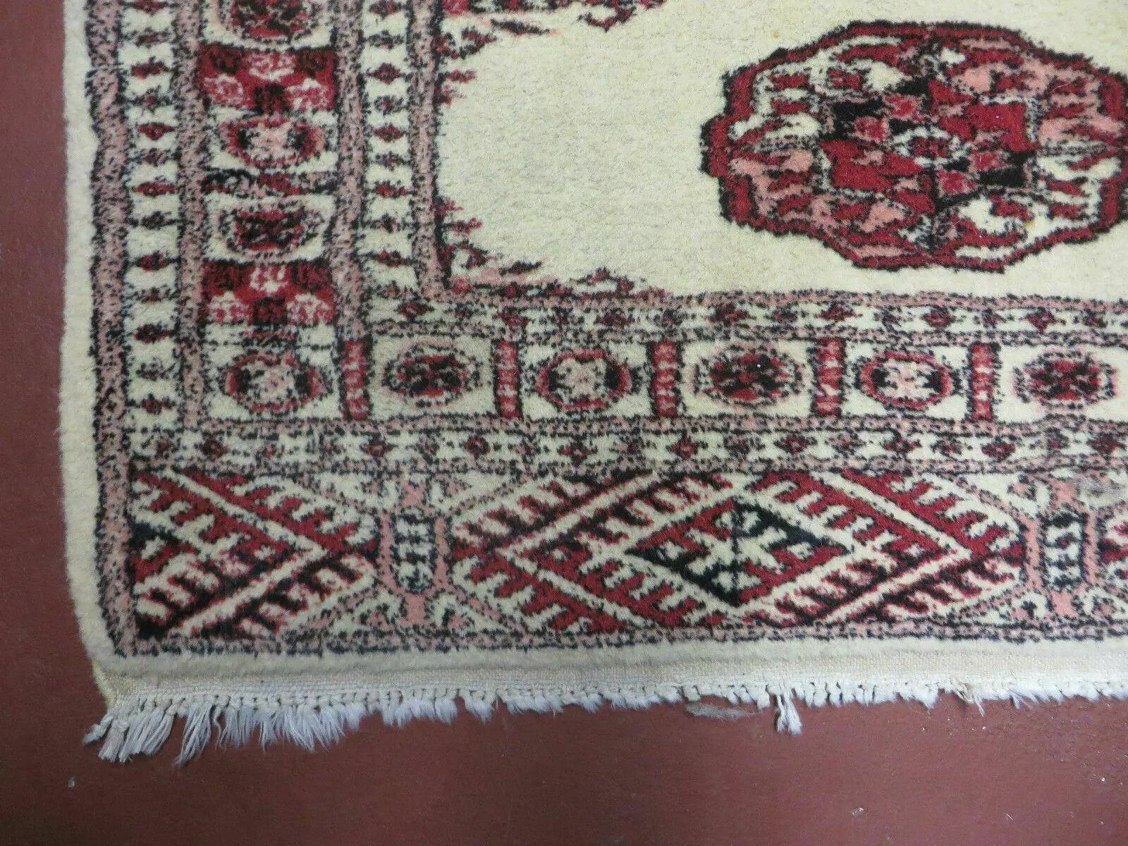 2' 7" x 7' Handmade Finely Knotted Pakistani Turkoman Bokhara Detailed Wool Rug by Jewel Rugs