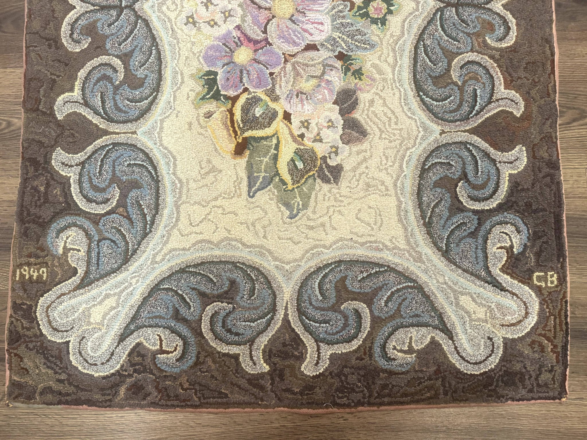 Antique American Hooked Rug 3 x 4.6, Vintage, Floral by Jewel Rugs