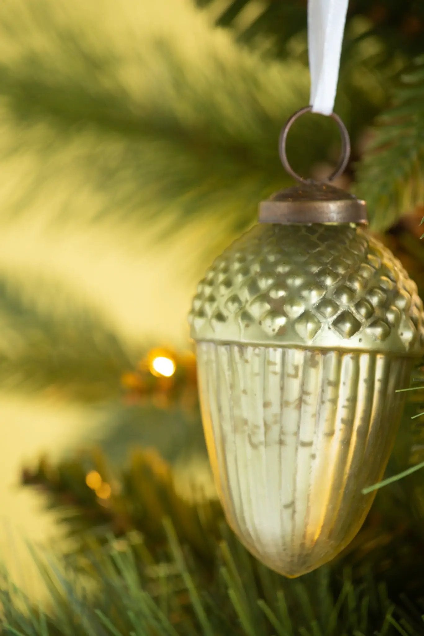 Tear Drop Ornament, Decorative Hanging Christmas Tree Ornaments For Holiday Party Decorations (Set of 12) by Unique Piece Furniture