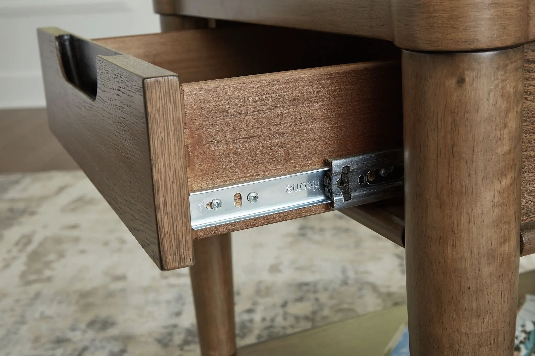 Roanhowe - Rectangular End Table - Brown by Unique Piece Furniture