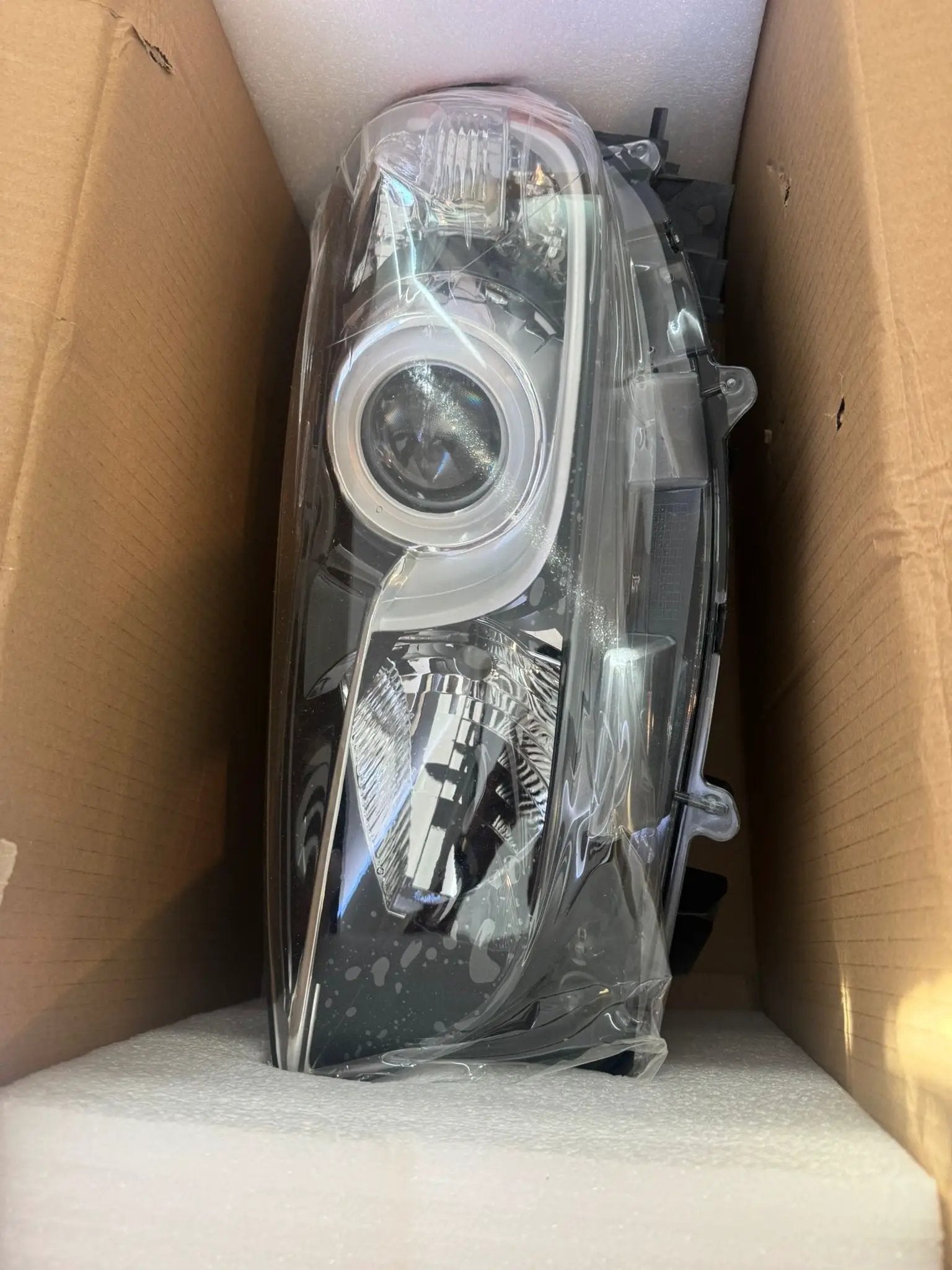 Open Box Daume Headlight Assembly Halogen Type Compatible With 2013- 2016 Mazda CX-5 2013 Mazda CX-5 2014 Mazda CX-5 2015 Mazda CX-5 2016 Mazda CX-5 H by Selzalot