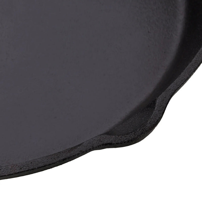 17-Inch Pre-Seasoned Cast Iron Skillet, photo 7 of 8