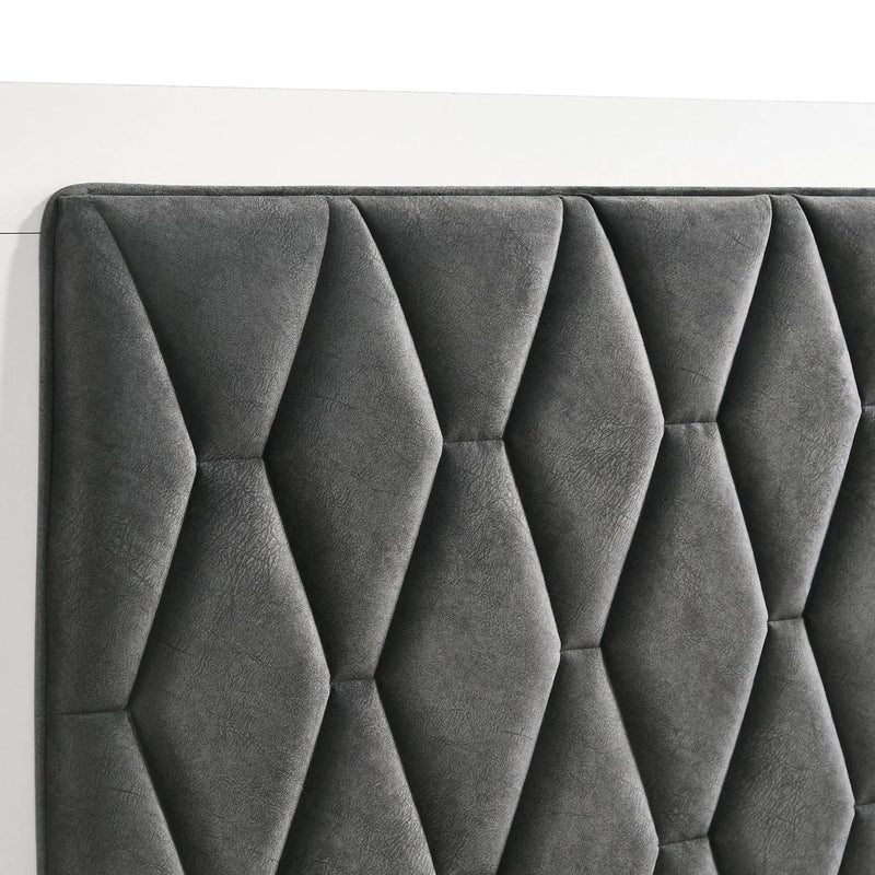 Taraval - Queen Upholstered Panel Bed - White