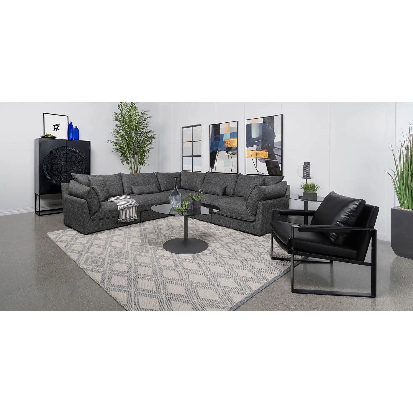 Tomasina - Modular Sectional Sofa With Cushions by HouseOfZazla