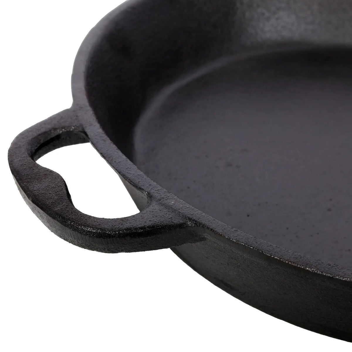 17-Inch Pre-Seasoned Cast Iron Skillet, photo 6 of 8