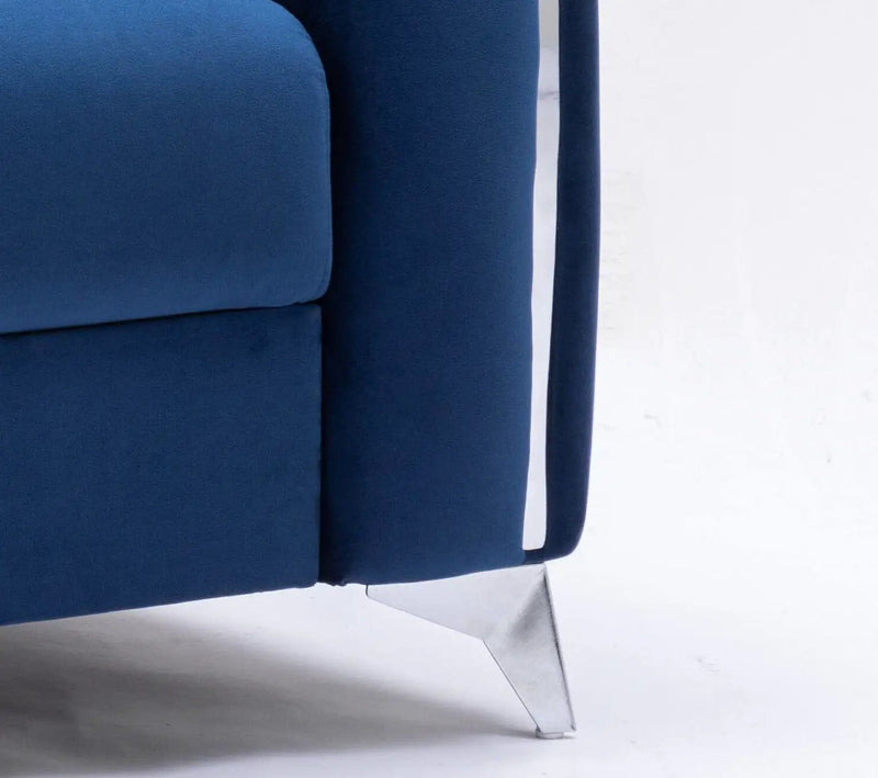 Wenona - Modern Elegance Sofa by HouseOfZazla