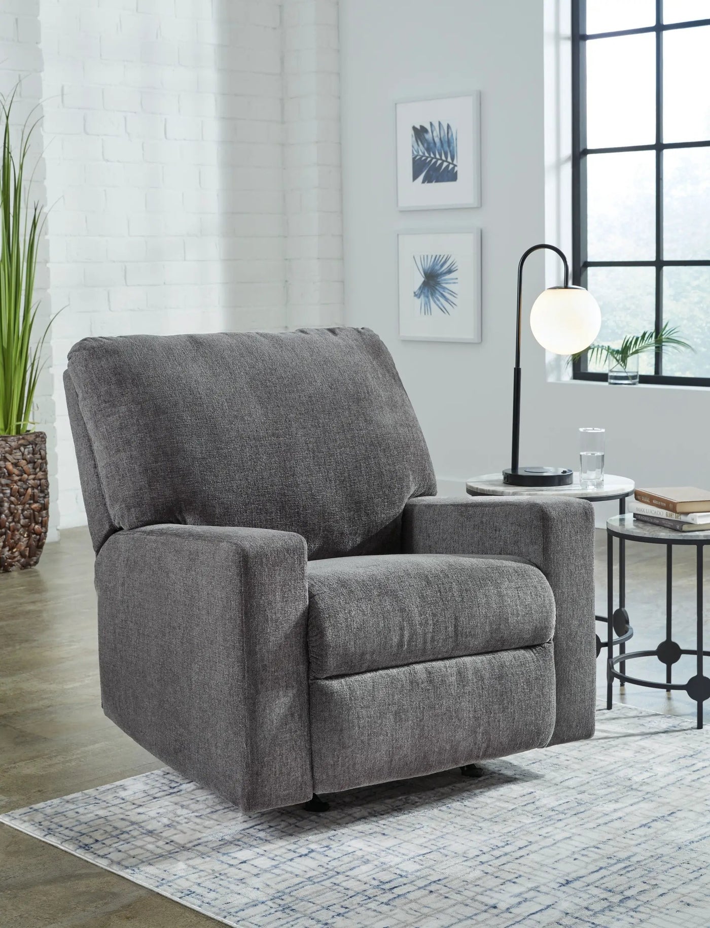 Rannis - Rocker Recliner by Unique Piece Furniture
