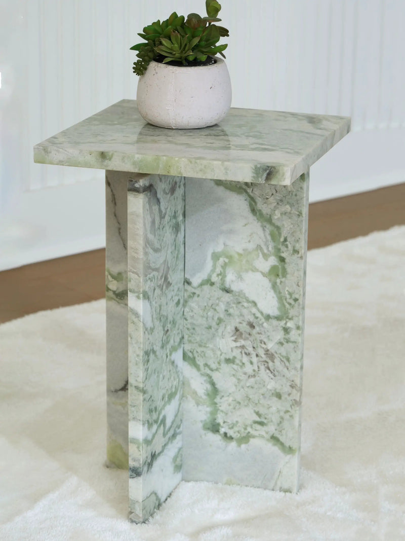 Deaconwell - Accent Table - White / Green by Unique Piece Furniture
