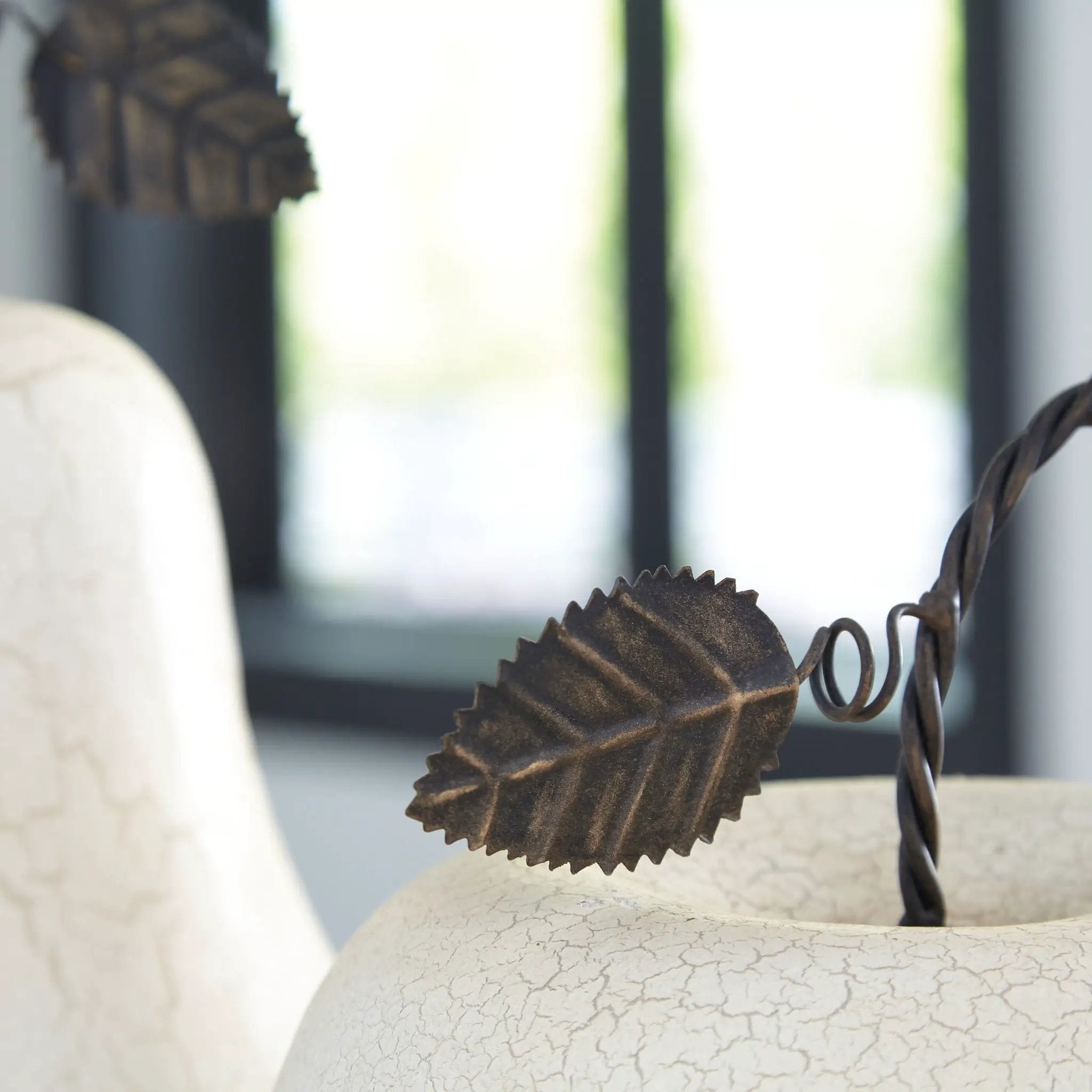 Bidelia - Sculpture Set (Set of 2) - Antique White by Unique Piece Furniture