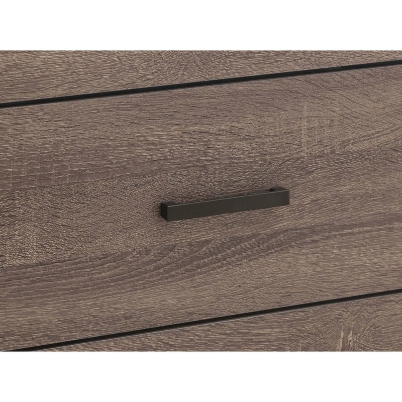 Geary - 4 Drawer Chest by HouseOfZazla