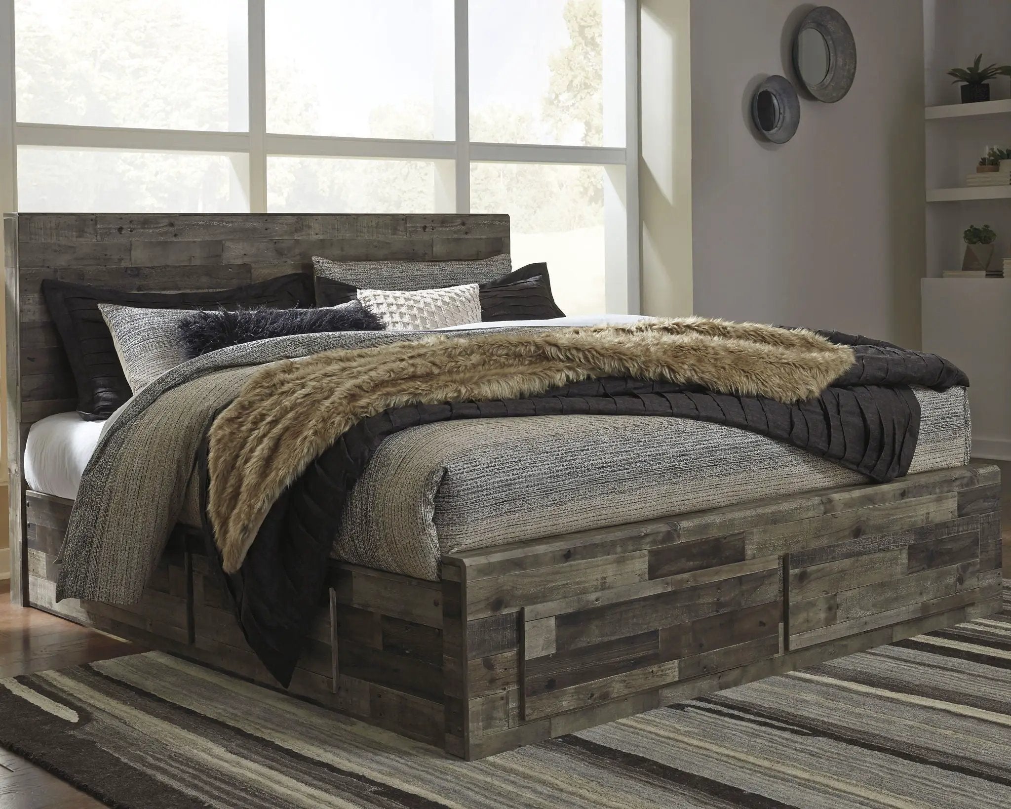 Derekson - Panel Bedroom Set by Unique Piece Furniture