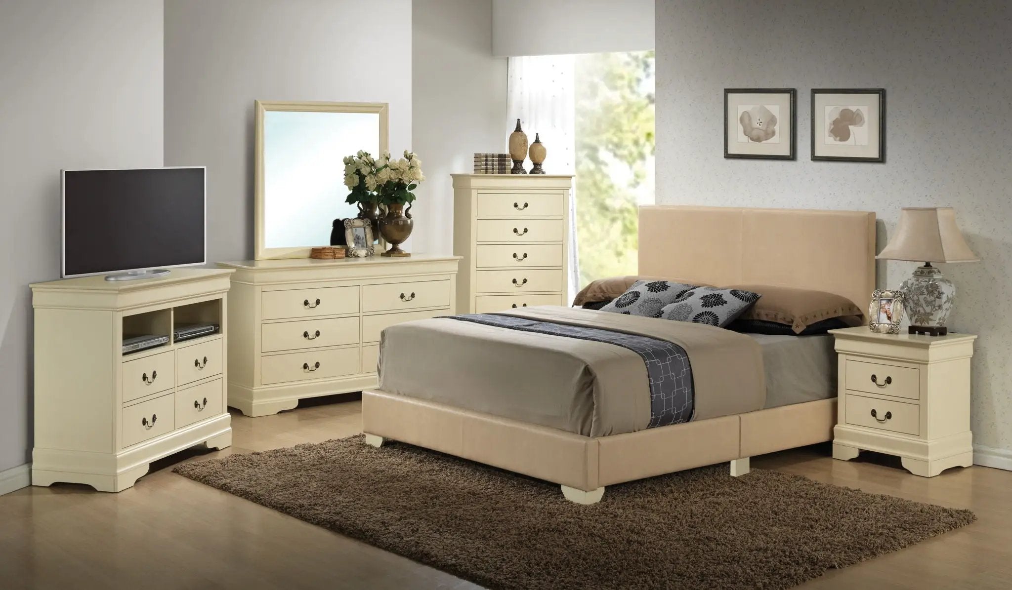 Elegant Platform Bed For Relaxed Spaces by HouseOfZazla