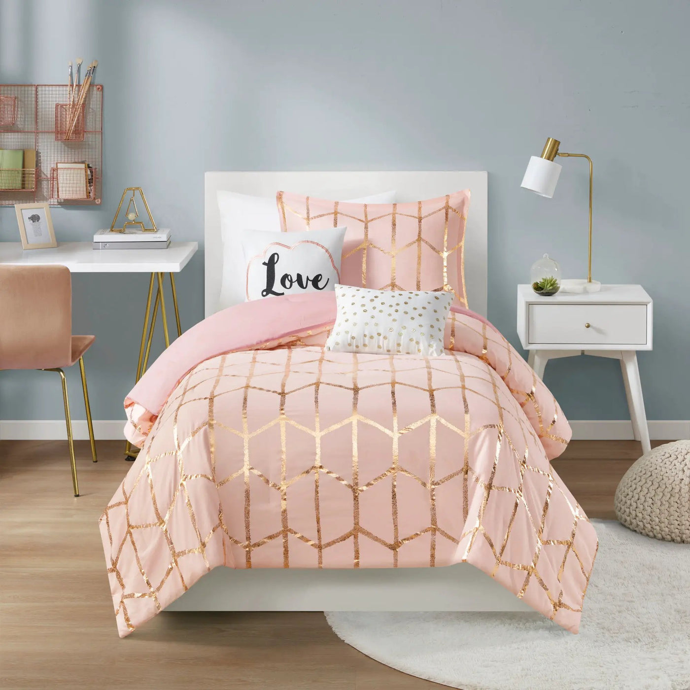 4-Piece Twin/Twin XL 100% Polyester Brushed Printed Comforter Set by HouseOfZazla