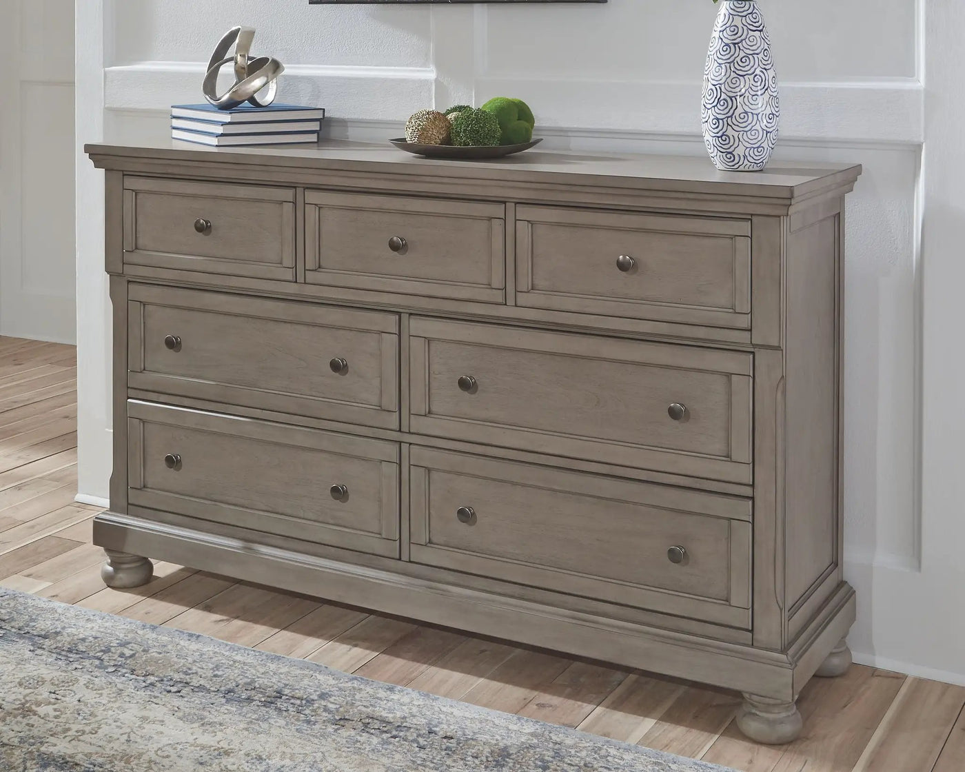 Lettner - Dresser by Unique Piece Furniture