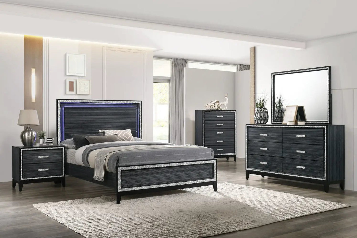 Haiden - Mirror by Unique Piece Furniture