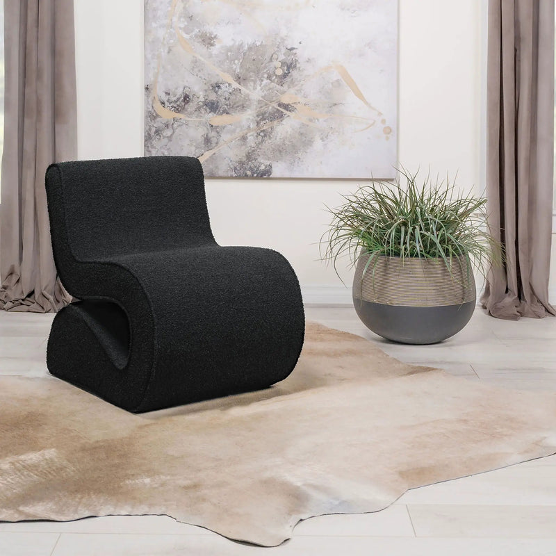 Austin - Armless Curved Chair by HouseOfZazla