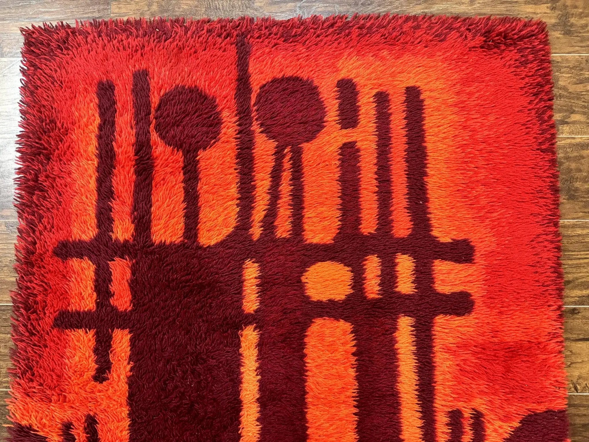 Danish Rya Shag Rug 4x6, Red Vintage Mid Century Retro Abstract Shag Rug by Jewel Rugs