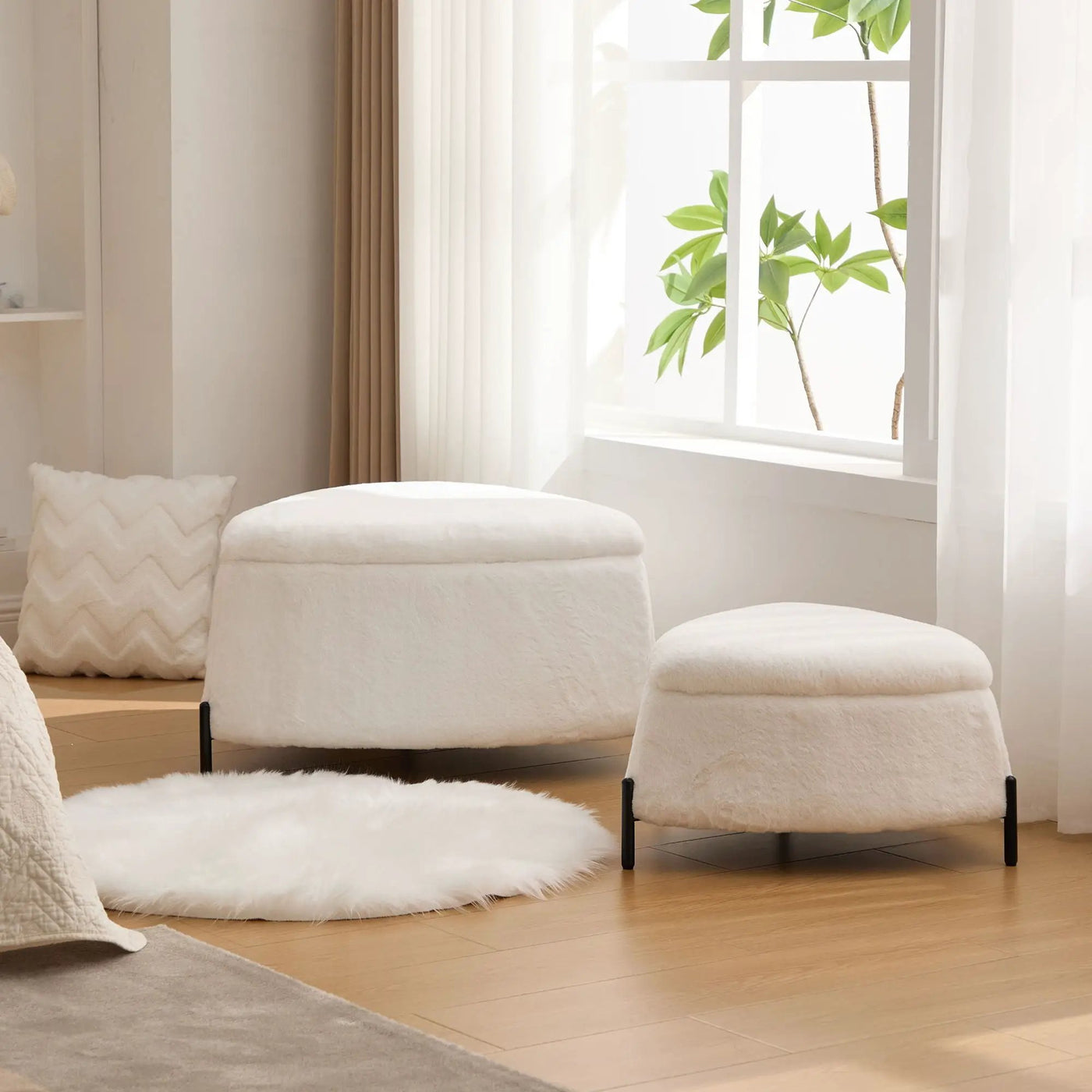 Upholstered Storage Ottoman Set With Reversible Lid by HouseOfZazla