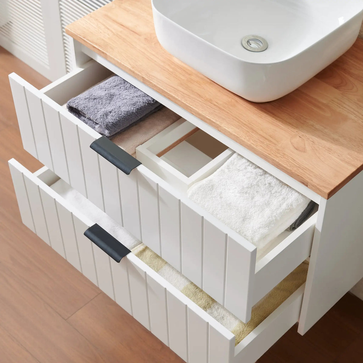 32-Inch Double Drawer Wall-Mounted Bathroom Vanity, photo 4 of 10