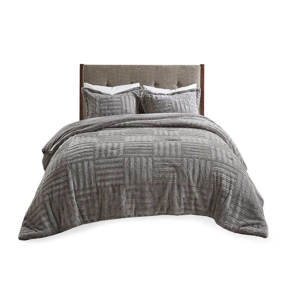 King/Cal King Faux Fur Down Alternative Comforter Mini Set by HouseOfZazla