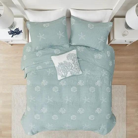 4 Piece Cotton Reversible Embroidered Quilt Set with Throw Pillow Aqua King/Cal King by HouseOfZazla