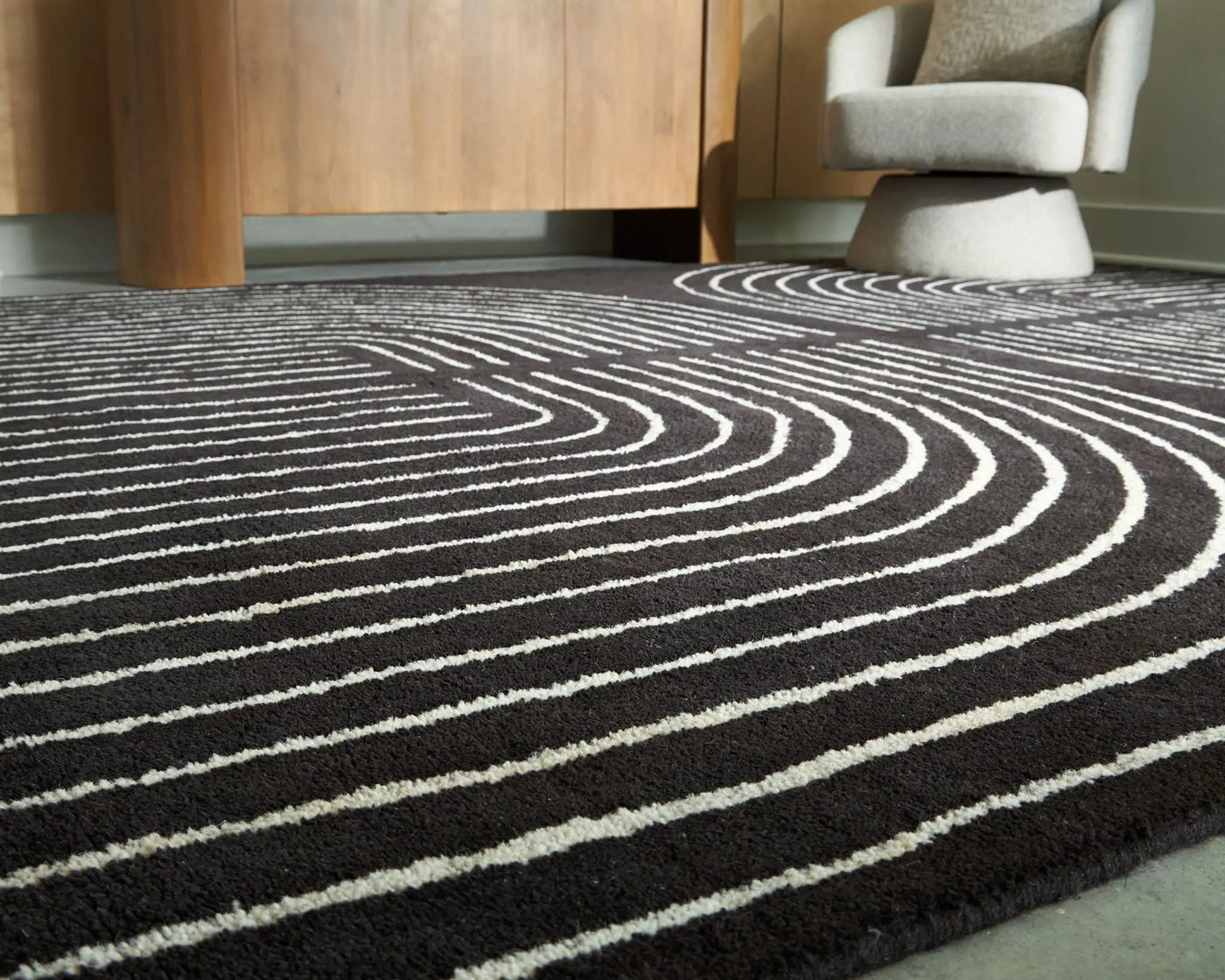 Eldonmore - Rug by Unique Piece Furniture