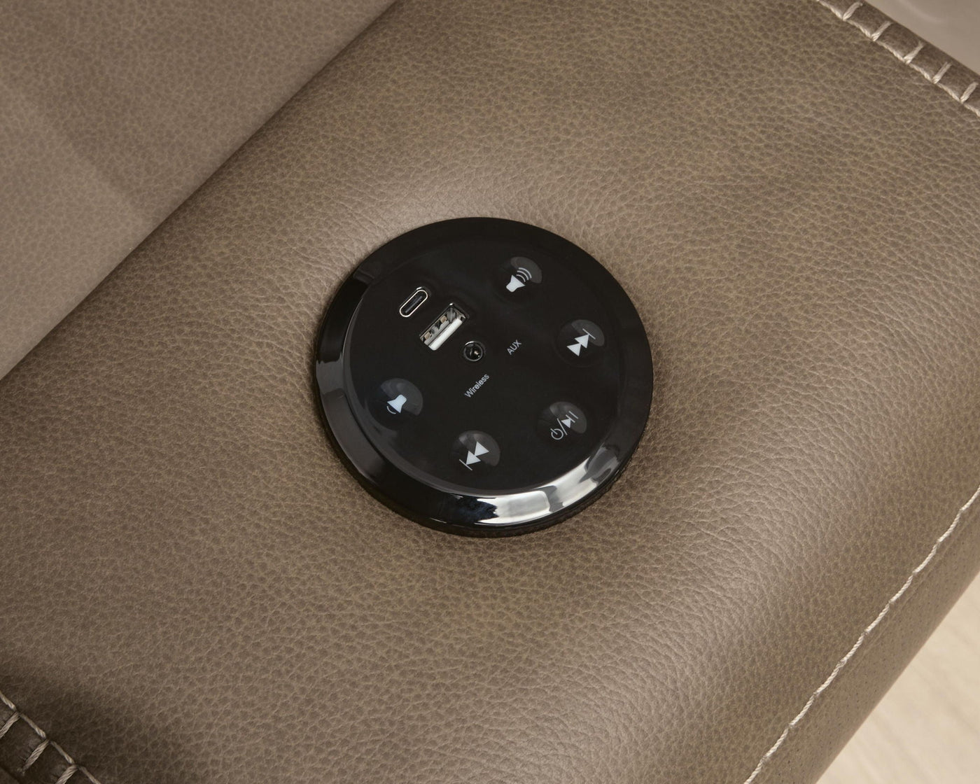 Max-Momentum - Reclining Sectional by Unique Piece Furniture