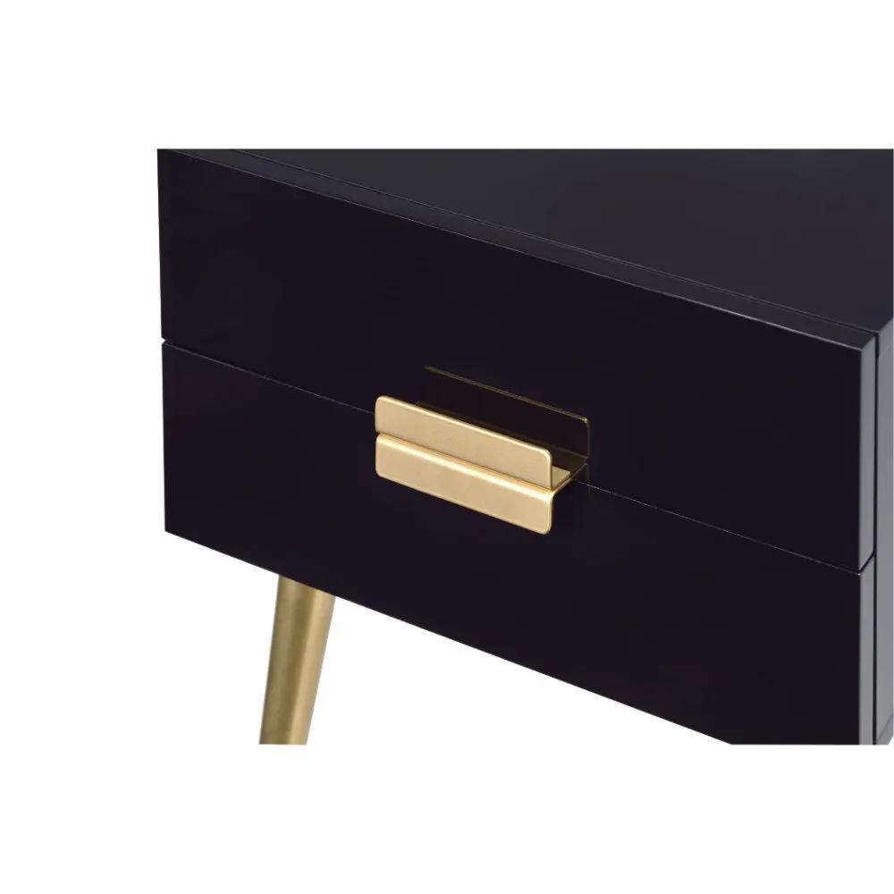 Denvor - End Table by Unique Piece Furniture