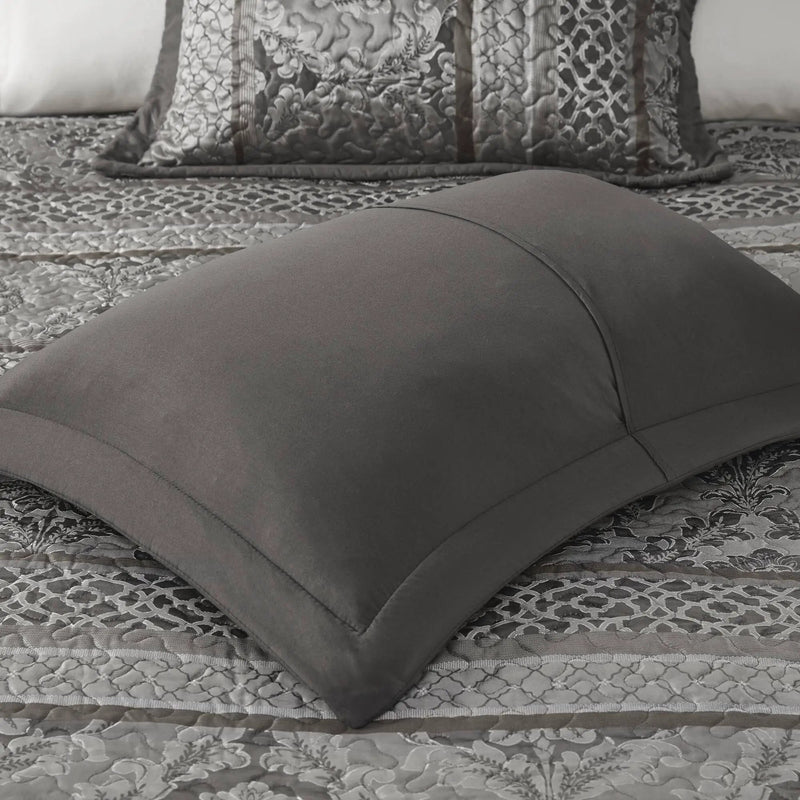 5-Piece Queen 5 Piece Reversible Jacquard Bedspread Set by HouseOfZazla
