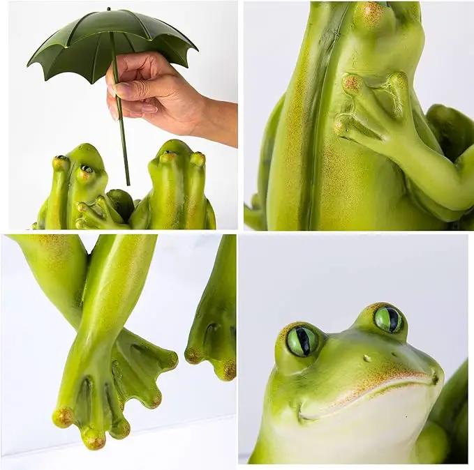 Couple Frogs Outdoor Statue - Frogs Decor Resin Happy Couple Hold an Umbrella Garden Statue Frog Garden Décor for Patio Yard Lawn Porch Gardening Décor 8.5" x 11" x 6.5" by GreenHaven Gardens