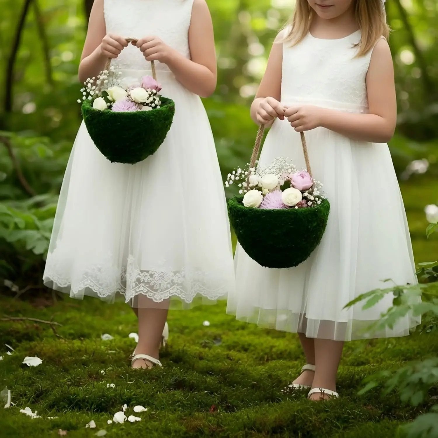 Leinuosen 1 Pcs Wedding Flower Baskets, Moss Style Small Baskets with Handles for Gifts Wedding Floral Decoration Flowers Petal Candy Storage and Home Decoration by GreenHaven Gardens