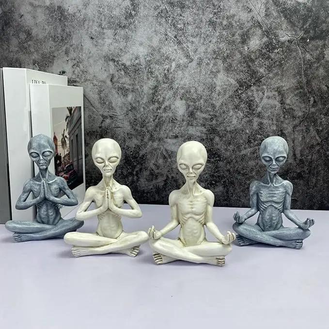Yoga Alien Statue, Sci-fi Outer Space UFO Alien Figure, Resin Medition Alien Home Office Bookshelf Decor Sculpture, 6.3" H by GreenHaven Gardens