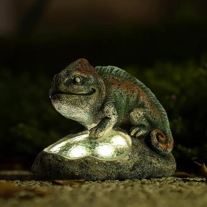 Solar Chameleon Garden Statues Outdoor Decor Resin Chameleon Figurine with Solar Light for Patio,Balcony,Yard,Lawn Ornament,Perfect Garden Gift by GreenHaven Gardens