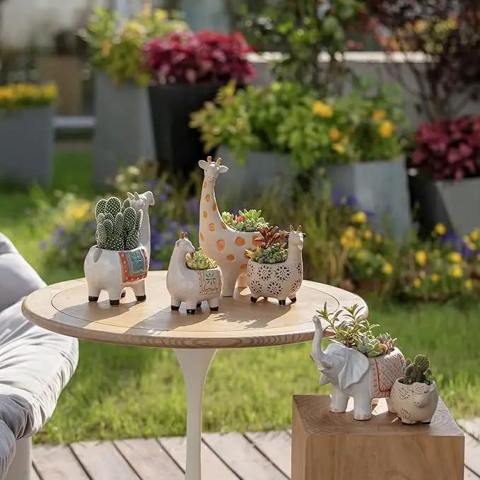 LA JOLIE MUSE Ceramic Giraffe Succulent Planter Animal Plant Pots - 11.4 + 4.9 Inch Tall Cute Rough Pottery Indoor Flower Pots, Home Decor by GreenHaven Gardens