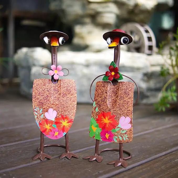 HONGLAND Duck Metal Yard Art - Duck Couple Garden Decor, Shovel Ornaments Outdoor Statue - 2 Pack Farmhouse Patio Balcony Gardening Gifts for Women by GreenHaven Gardens