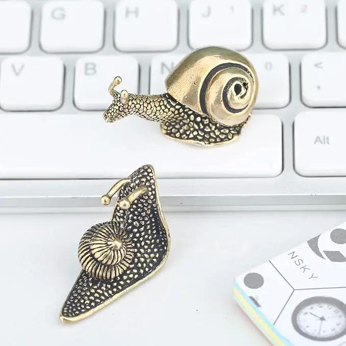 2pcs Snail decor Outdoor pond Garden snail figurine Brass Snail With feng shui decorative effect The meaning of the snail walk slowly and have a safe journey，Suitable for computer desk decoration by GreenHaven Gardens
